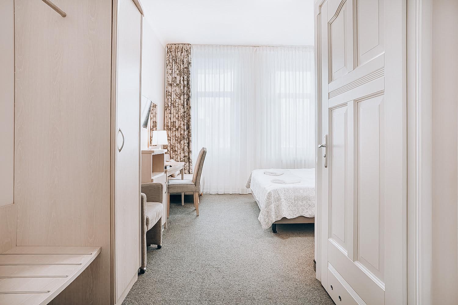 Hotel Amalia Kudowa Zdroj Ngoại thất bức ảnh